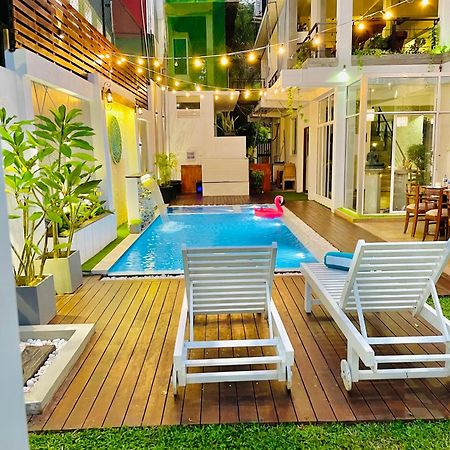 8 Plus Motels Negombo Exterior photo